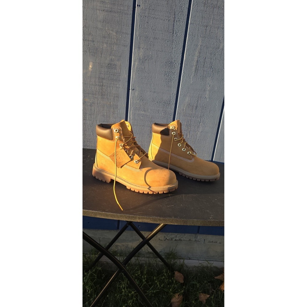 Boy's Timberland Premium 6- Inch Water Proof Boots Wheat Nubuck Color Size 5